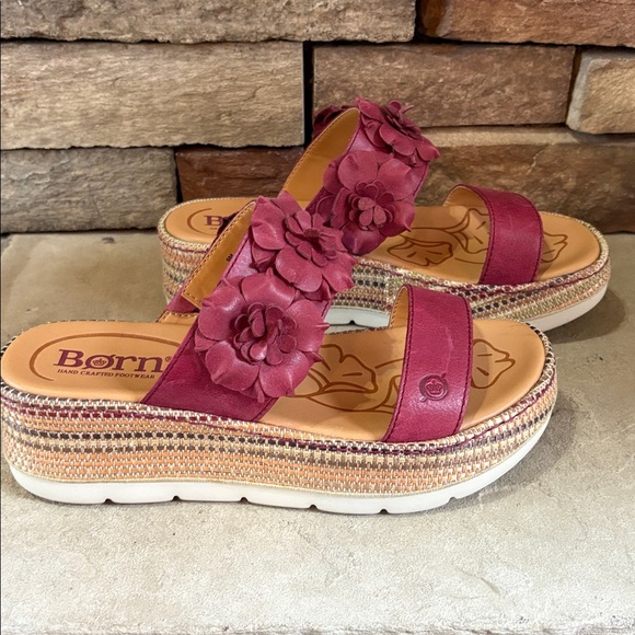 Born size 9 raspberry platform wedge leather sandals with floral design - Picture 7 of 13